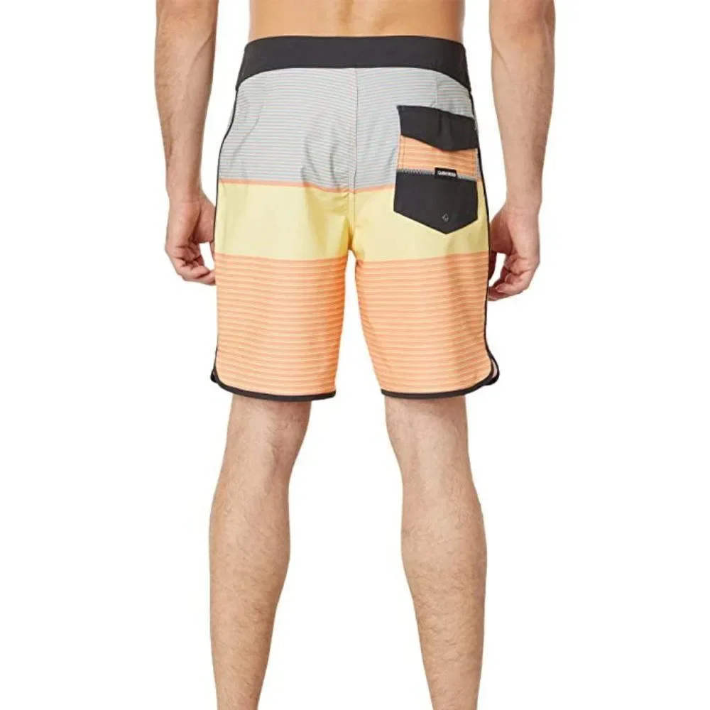 Quiksilver Surfsilk Tijuana 19
